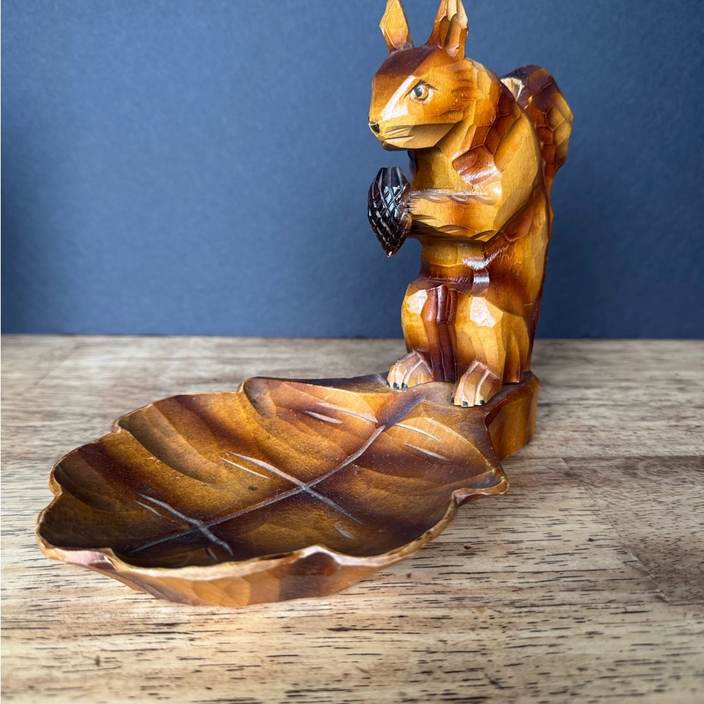 Vintage Wooden Squirrel Leaf Dish